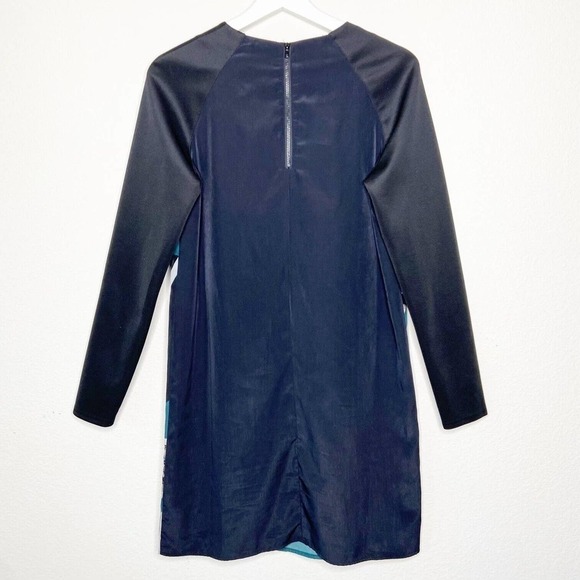 Mossimo Mod Themed Graphic Lined Dress - Picture 7 of 9